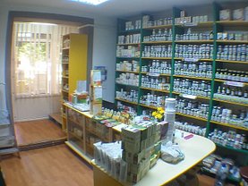 Vânzare spaţiu comercial