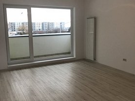 Apartament de vânzare 2 camere, în Brasov, zona Tractorul