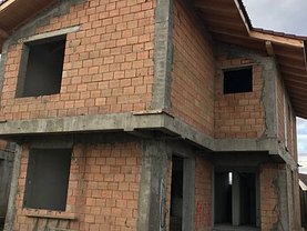Casa de vânzare 4 camere, în Brasov, zona Stupini