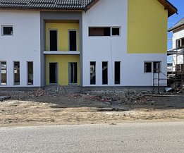 Casa de vânzare 4 camere, în Tărlungeni
