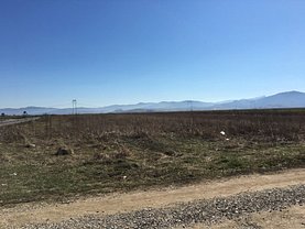Teren agricol de vânzare, în Tarlungeni