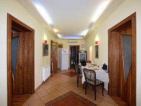Apartament de vânzare 4 camere, în Bucuresti, zona P-ta Unirii