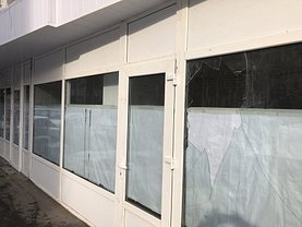 Vânzare spaţiu comercial