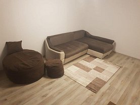 Apartament de vânzare 2 camere, în Braşov, zona Tractorul