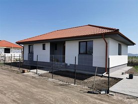 Casa de vânzare 4 camere, în Braşov, zona Stupini