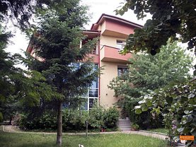 Casa de vânzare 8 camere, în Afumati
