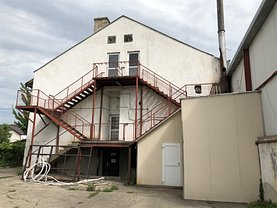 Vânzare spaţiu industrial