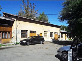 Închiriere spatiu comercial