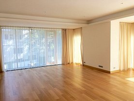 Apartament de închiriat 3 camere, în Bucuresti, zona Primaverii