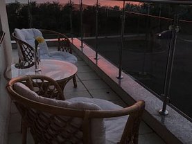 Apartament de vânzare 2 camere, în Constanţa, zona Sat Vacanţă
