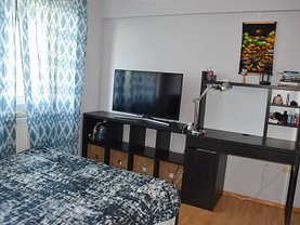 Apartament de vânzare 3 camere, în Bucuresti, zona Pantelimon