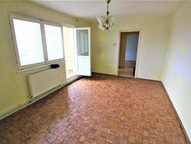 Apartament de vânzare 2 camere, în Bacău, zona Central