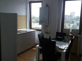 Garsonieră de închiriat, în Bucuresti, zona P-ta Romana