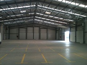 Vânzare spaţiu industrial