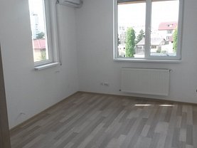 Închiriere birou