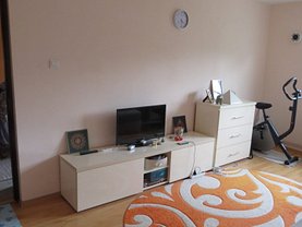 Apartament de vânzare 2 camere, în Iaşi, zona Podul de Fier