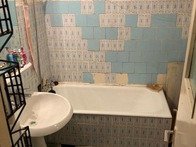 Apartament de vânzare 3 camere în Iasi, Podul de Fier