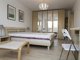 Apartament de închiriat 3 camere, în Ploieşti, zona Poştei - Bucov