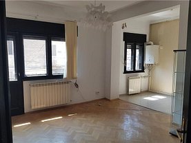 Apartament de închiriat 3 camere, în Bucuresti, zona Central