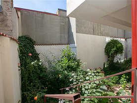 Apartament de închiriat 5 camere, în Bucureşti, zona Dorobanţi
