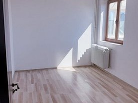 Apartament de vânzare 2 camere, în Bucuresti, zona Berceni
