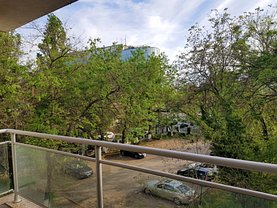 Apartament de vânzare 2 camere, în Bucureşti, zona Calea Victoriei