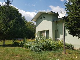 Casa de vânzare 3 camere, în Valea Călugărească