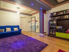 Apartament de vânzare 2 camere în Piatra-Neamt, Central