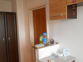 Apartament de închiriat 3 camere, în Bucuresti, zona Militari