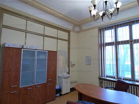 Apartament de închiriat 4 camere, în Bucuresti, zona Cismigiu