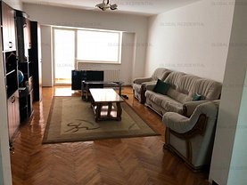 Apartament de vânzare 4 camere în Pitesti, Central