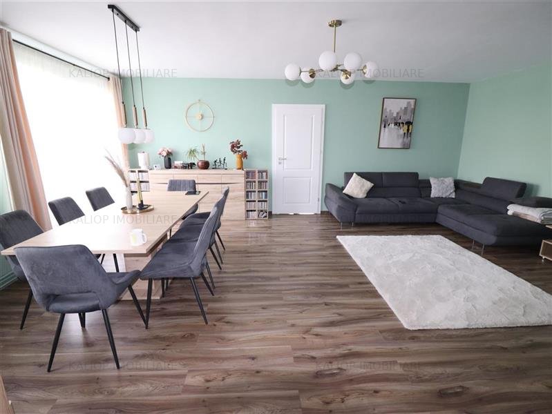 Casa individuala | 8 camere | 304 mp | teren 390 mp | Luna de Sus |  Cluj Napoca