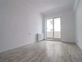 Apartament de vânzare 3 camere, în Bucuresti, zona Titan