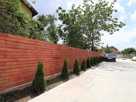 Apartament de vânzare 3 camere, în Bucureşti, zona Titan