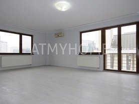 Apartament de vânzare 3 camere, în Bucuresti, zona Aviatiei