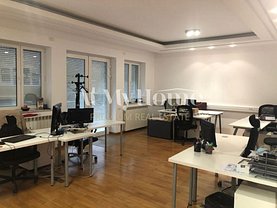 Casa de închiriat 14 camere, în Bucureşti, zona Herăstrău