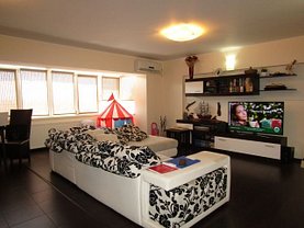 Apartament de vânzare 3 camere în Targoviste, Ultracentral