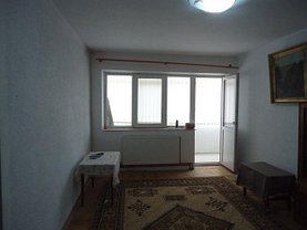 Apartament de închiriat 2 camere, în Târgovişte, zona Micro 6
