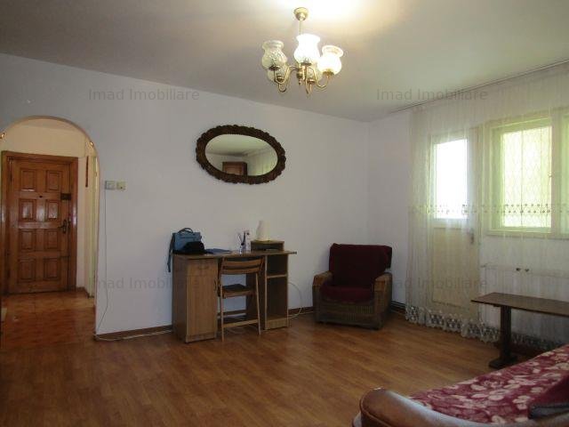 Spatios,Zona buna! Inchiriere apartament 2 camere in Targoviste - Micro4. - imaginea 1