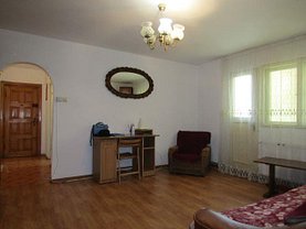 Apartament de închiriat 2 camere, în Târgovişte, zona Central