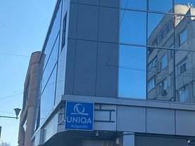 Vânzare spaţiu comercial