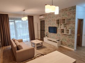 Apartament de închiriat 2 camere, în Mamaia, zona Central