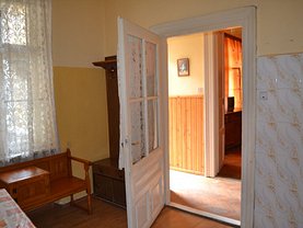 Apartament de vânzare 2 camere, în Brasov, zona Centrul Istoric