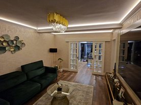 Casa de vânzare 6 camere, în Bucuresti, zona Vatra Luminoasa
