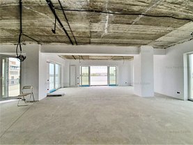 Penthouse de vânzare 4 camere, în Bucuresti, zona 13 Septembrie