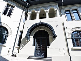 Casa de închiriat 15 camere, în Bucuresti, zona P-ta Romana