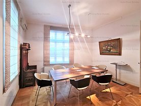 Casa de închiriat 7 camere, în Bucureşti, zona Universitate