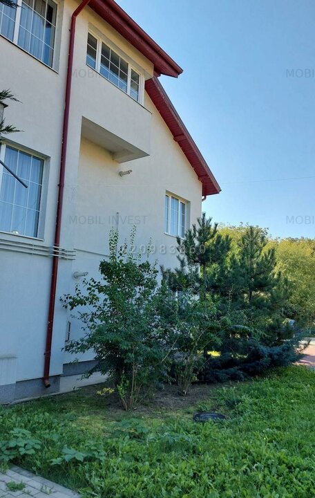 Otopeni, Corbeanca apartament in vila