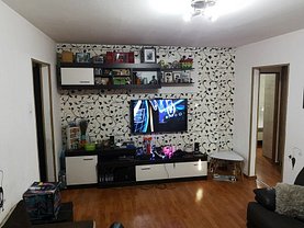 Apartament de vânzare 3 camere, în Bucureşti, zona Drumul Taberei