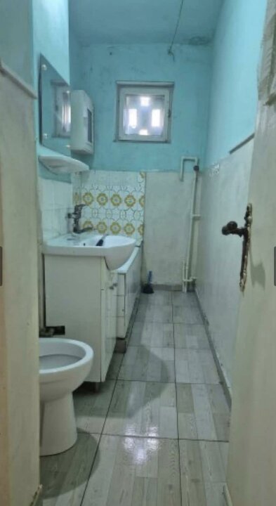 Vanzare apartament 3 camere zona km 4-5